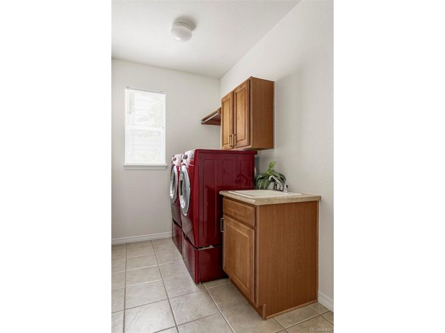 5549 W Hoover Dr, Littleton, CO 80123