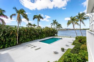 2860 S Ocean Boulevard 208, Palm Beach, FL 33480