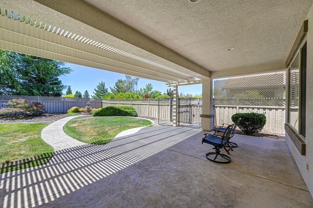 2059 Stonecrest Ln, Lincoln, CA 95648