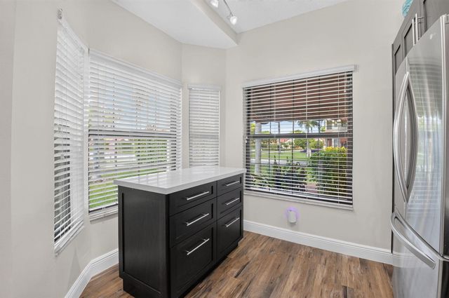 7677 Lexington Club Boulevard B, Delray Beach, FL 33446