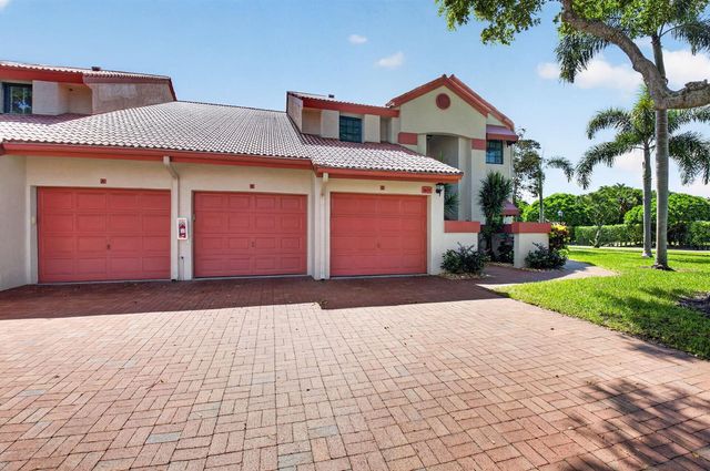 7677 Lexington Club Boulevard B, Delray Beach, FL 33446