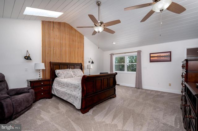 902 HILLCREST RD, Hanover, MD 21076