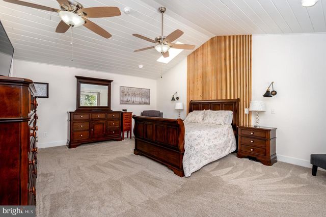 902 HILLCREST RD, Hanover, MD 21076