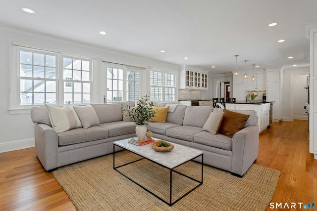 12 Walmsley Road, Darien, CT 06820