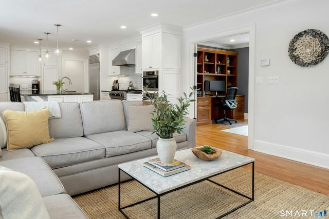 12 Walmsley Road, Darien, CT 06820