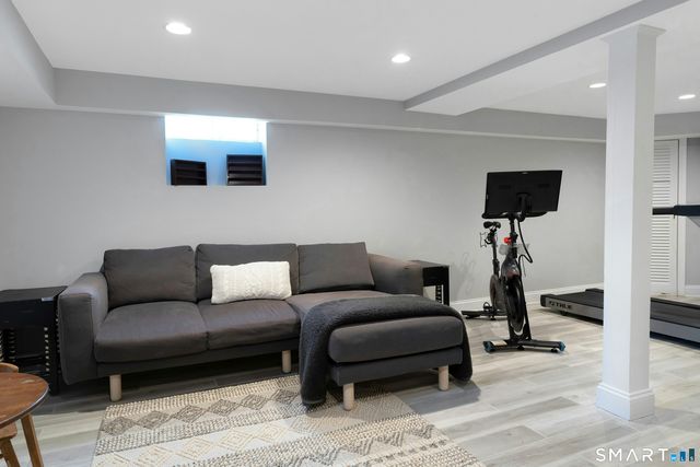 12 Walmsley Road, Darien, CT 06820