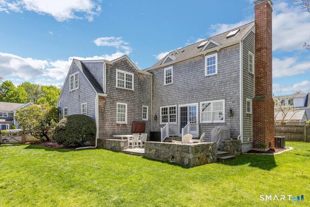 12 Walmsley Road, Darien, CT 06820