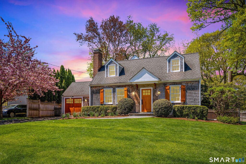 12 Walmsley Road, Darien, CT 06820