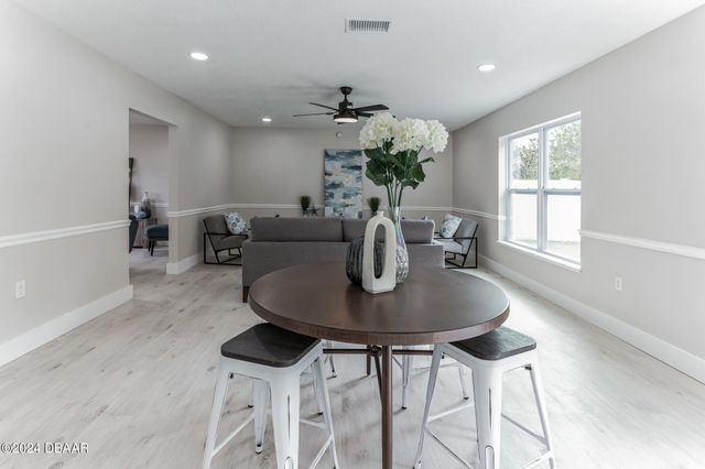 73 London Drive, Palm Coast, FL 32137