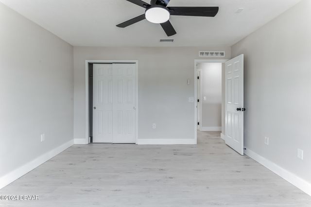 73 London Drive, Palm Coast, FL 32137