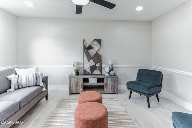 73 London Drive, Palm Coast, FL 32137