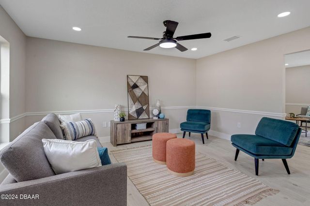 73 London Drive, Palm Coast, FL 32137