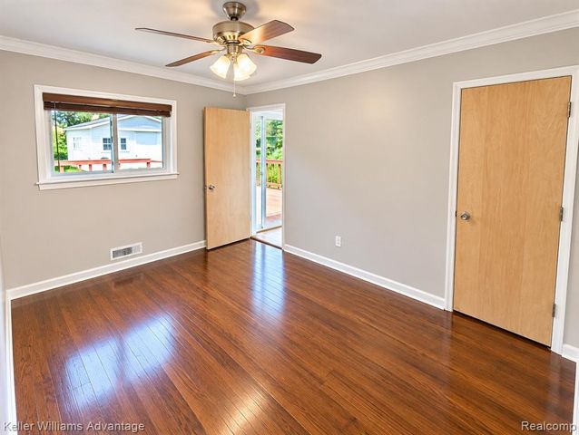 28142 Elmira Street, Livonia, MI 48150