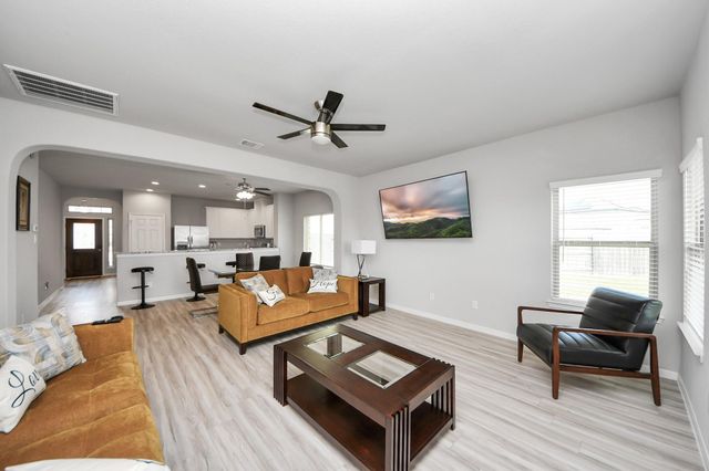 1654 Sequoia Run Drive, Rosharon, TX 77583