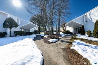 121 Florence Road 2B, Branford, CT 06405