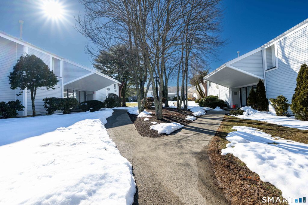 121 Florence Road 2B, Branford, CT 06405