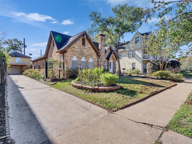 2141 Colquitt Street, Houston, TX 77098
