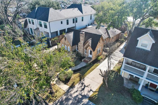 2141 Colquitt Street, Houston, TX 77098