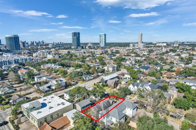 2141 Colquitt Street, Houston, TX 77098