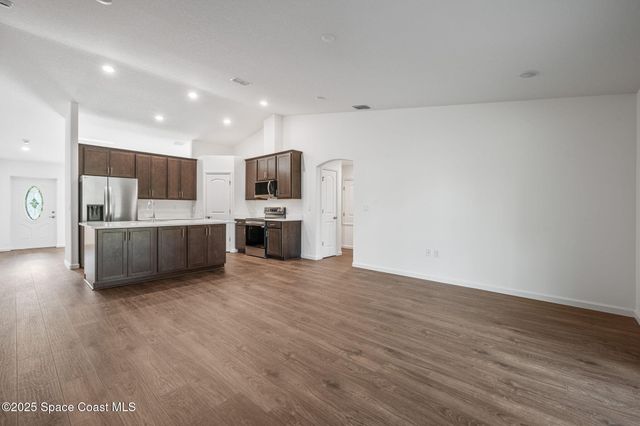 413 Ganley Street, Palm Bay, FL 32908