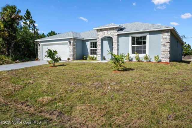 413 Ganley Street, Palm Bay, FL 32908