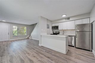 1200 Banister LN 5, Austin, TX 78704