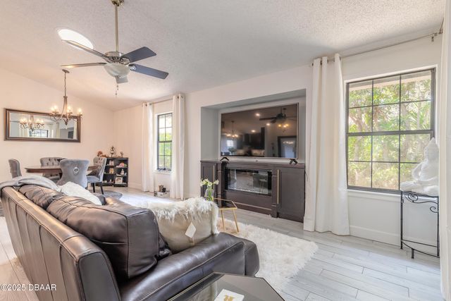 6205 Klondike Drive, Port Orange, FL 32127