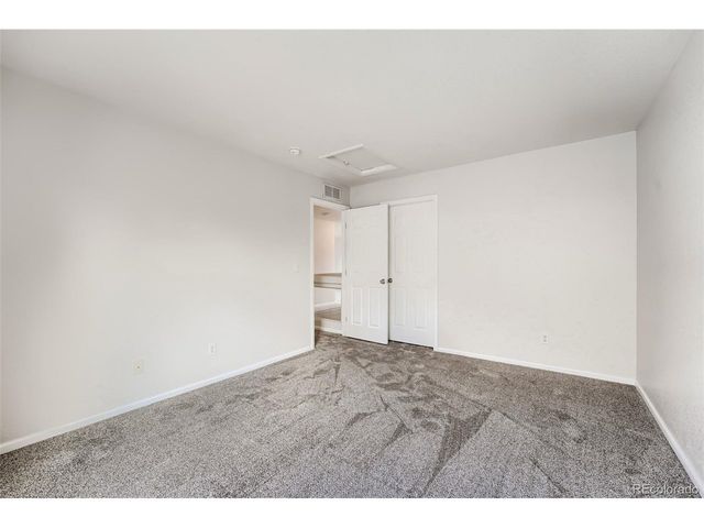 19034 Burlington Pl, Denver, CO 80249
