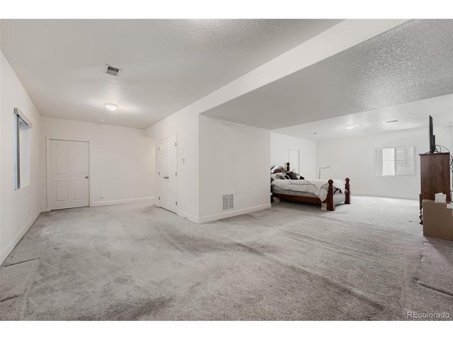 19034 Burlington Pl, Denver, CO 80249