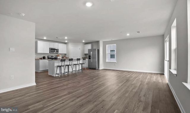 672 ARMSTRONG AVE, Hagerstown, MD 21740