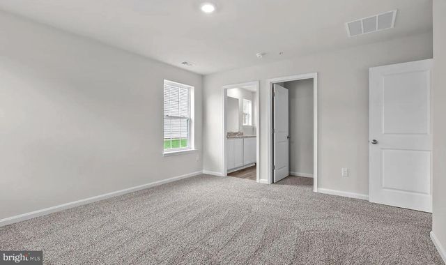 672 ARMSTRONG AVE, Hagerstown, MD 21740