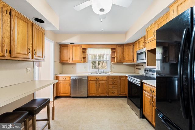 1211 GRINNELL RD, Wilmington, DE 19803