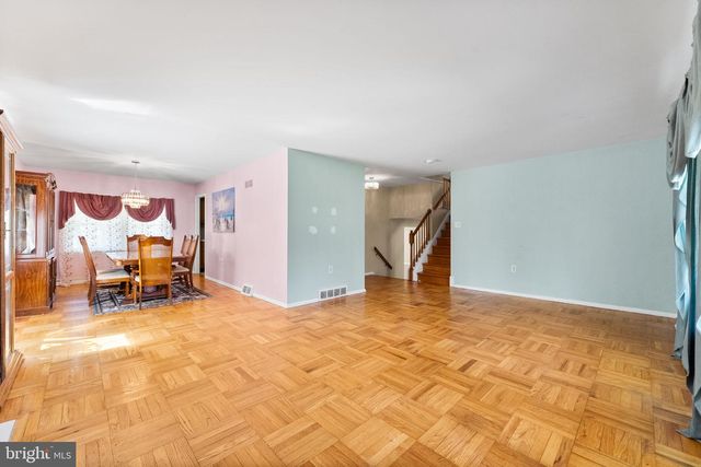 1211 GRINNELL RD, Wilmington, DE 19803