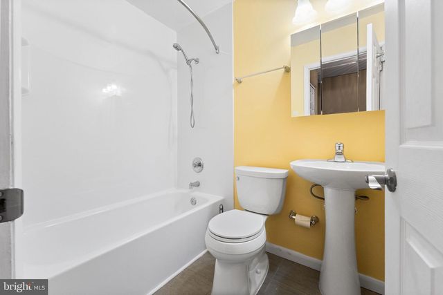 1211 GRINNELL RD, Wilmington, DE 19803