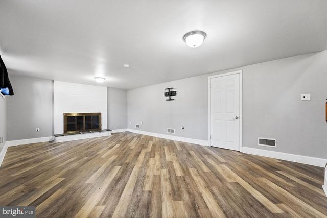 1211 GRINNELL RD, Wilmington, DE 19803