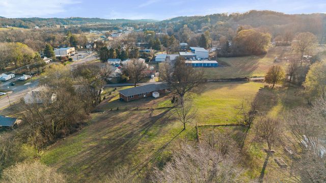 128 Scott Street NE, Charleston, TN 37310