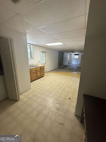 5 Ridgewood Drive, Cartersville, GA 30120