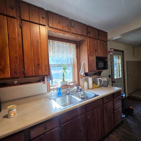 24 Whitten Road, Malone, NY 12953