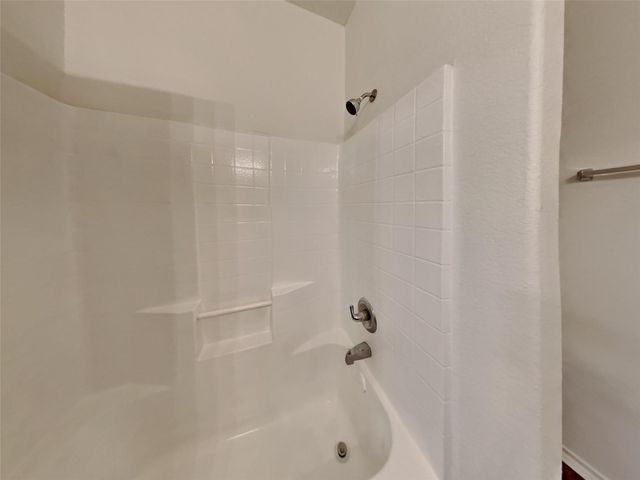 2838 Wisner Circle, Houston, TX 77014