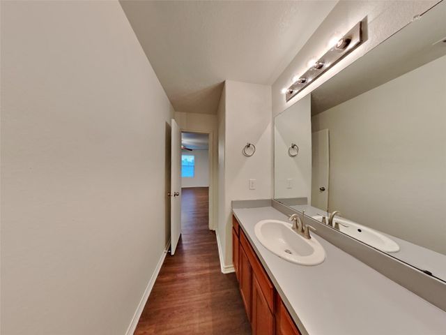 2838 Wisner Circle, Houston, TX 77014