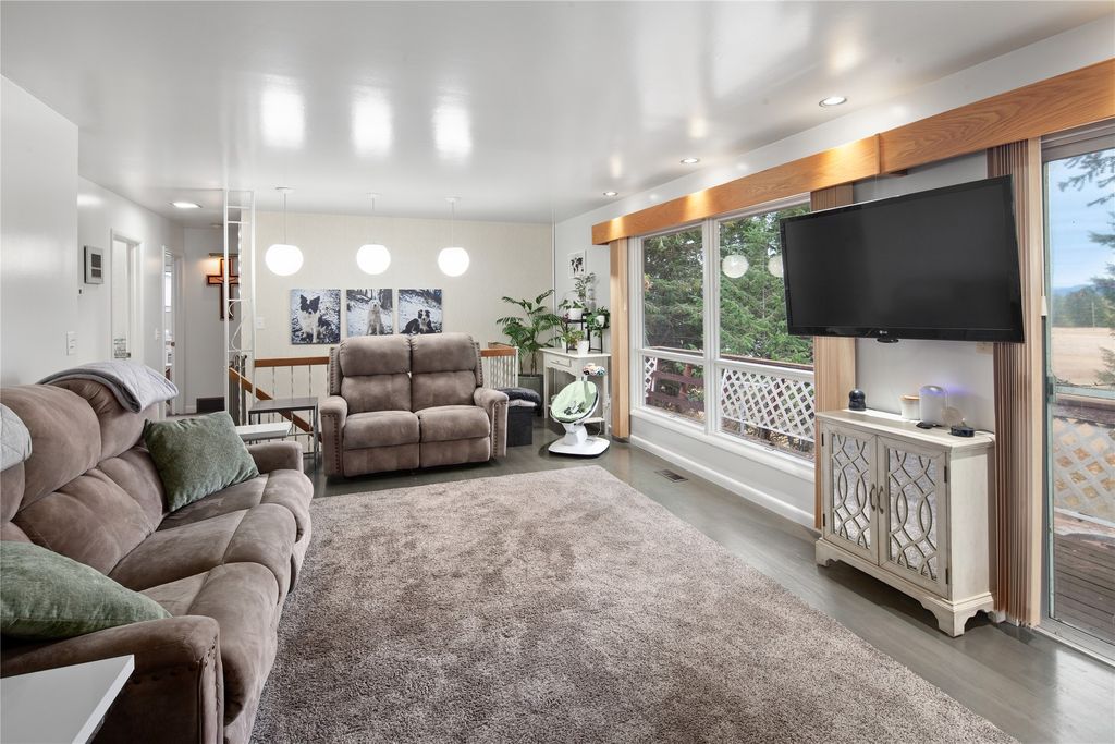 7316, 7318, 7314 Us Highway 2 E, Columbia Falls, MT 59912 photo 8