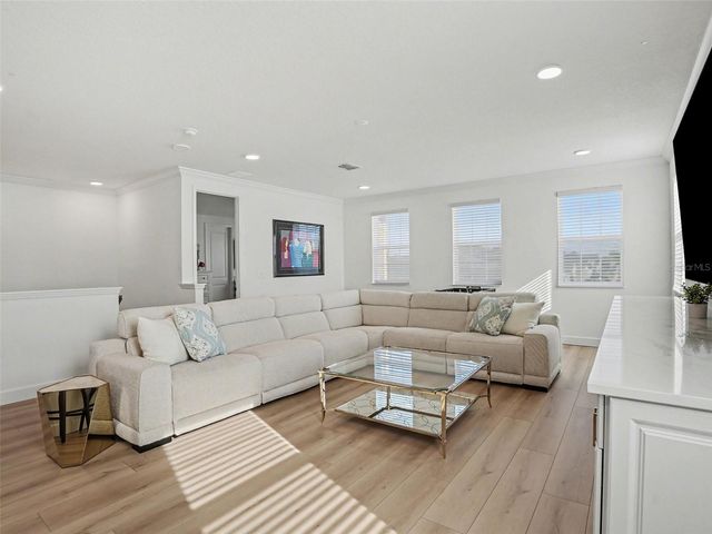 2612 RAVENCLIFFE TERRACE, Oviedo, FL 32765