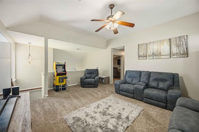 11404 Summit Bay Drive, Pearland, TX 77584