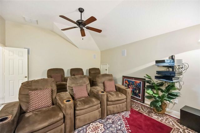 11404 Summit Bay Drive, Pearland, TX 77584
