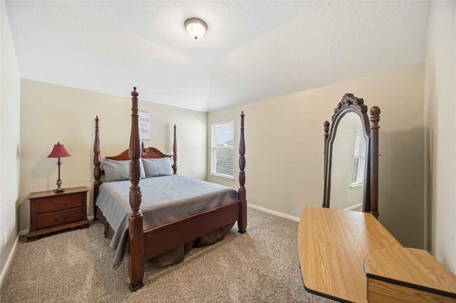 11404 Summit Bay Drive, Pearland, TX 77584