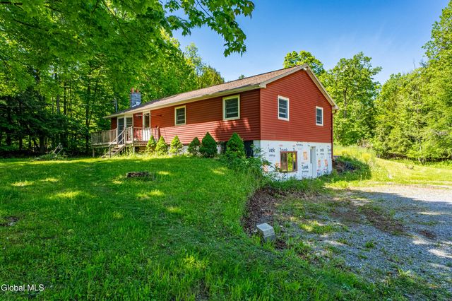 86 Lasher Road, Charlton, NY 12020
