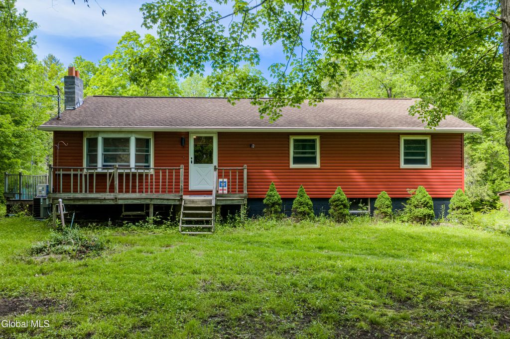 86 Lasher Road, Charlton, NY 12020