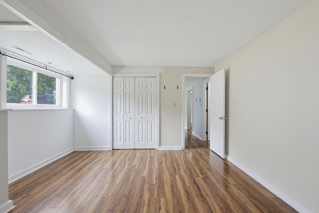 6 Brookside Dr Apt 2, Exeter, NH 03833