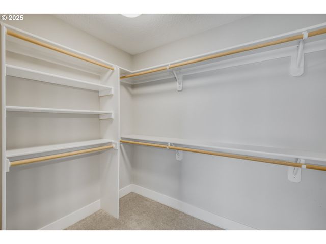 16223 Nw ASHFIELD Dr, Beaverton, OR 97006