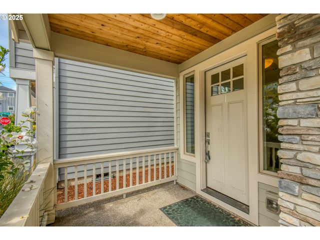 16223 Nw ASHFIELD Dr, Beaverton, OR 97006